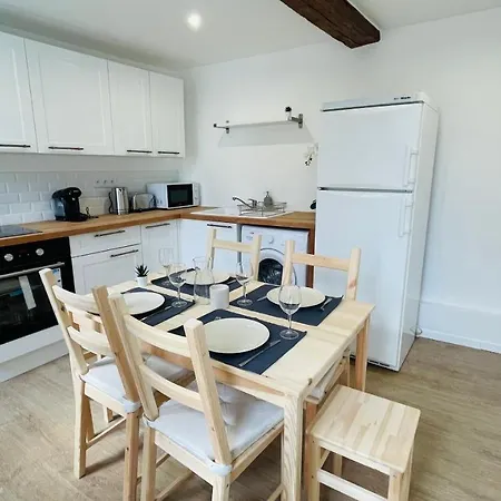 Le Champs Des Oiseaux Apartment *