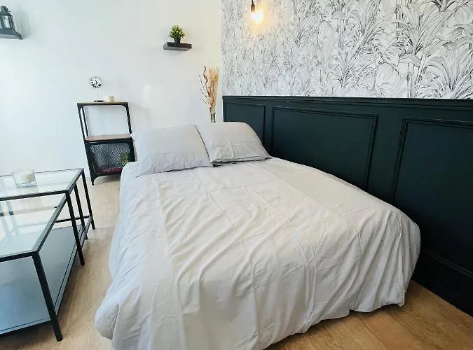 Le Champs Des Oiseaux Apartment